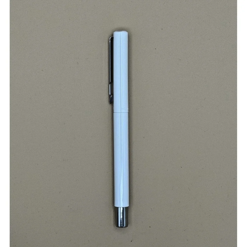 Parker Vector White Fountain Pen Chrome Trim Stainless Steel Nib